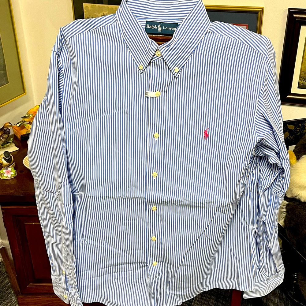 Ralph Lauren Men’s Button Down Dress Shirt - L